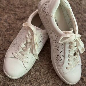 Soft and Comfy White Lace up Sneakers